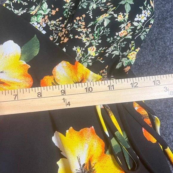 Forever 21 Womens Floral Wrap Mini Dress Black Yellow Orange Skater Size S - Picture 6 of 8